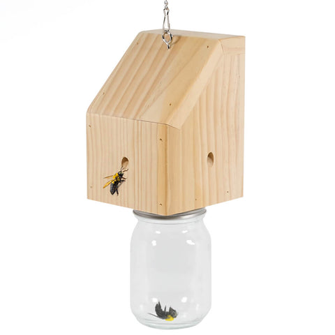 Nature Pentroof Style Carpenter Bee Traps